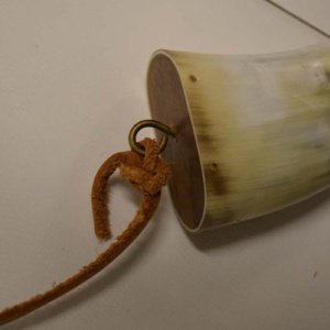 Pirate Gun Powder Horn, Polished and carved - White, black, tan coloring. - Image 3