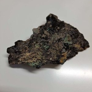 Possible Phosphophyllite Crystal specimen with perhaps Chrysocolla, Aurichalcite, and-or Libethenite - Image 4