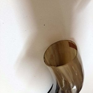 Medium Black an Tan Viking Drinking Horn 10x2.5x2" - Image 6
