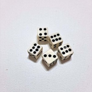 One Solid dot white face Hand-made bone dice 10 mm - Image 3
