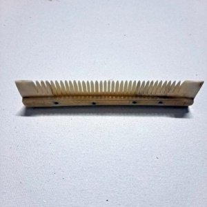 Hand made Viking bone comb 5 x 1 inch - Image 7