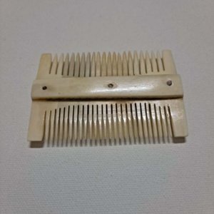 Viking Bone Comb Double-sided 3" x 2.5" - Image 2