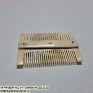 Viking Bone Comb Double-sided 3" x 2.5" - Image 3