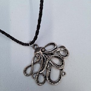Pewter Octopus Cthulu Kraken Pendant Necklace - Image 9