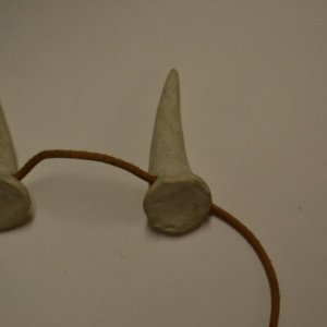 Unpainted Medium sized plain costume horns - Image 7