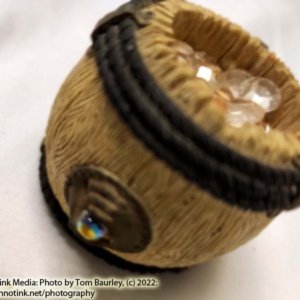 Hobbit Treasure Barrel Figurine - Image 8