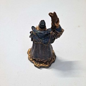 Small Standing Wizard with Staff on platform Figurine - Image 4