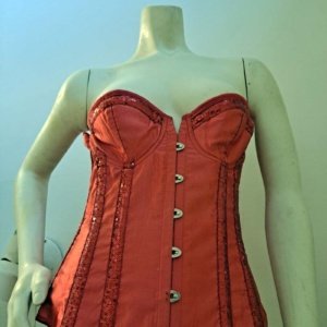 Medium Shiny Red Corsette with ribbon and clasps - Image 4