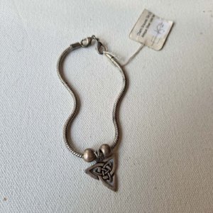 Celtic Triangle Bracelet - Silver - Image 2