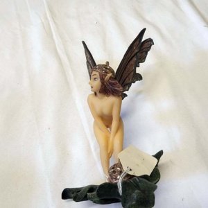Amy Brown Acorn Pixie Figurine - Image 8