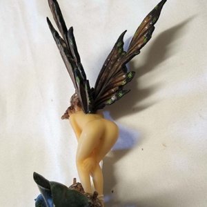 Amy Brown Acorn Pixie Figurine - Image 10