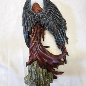 Amy Brown Large Eclipse Faerie Figurine - Image 5