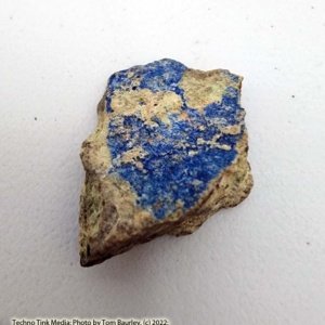 Small Azurite Crystal from New Mexico approx 1x1x.5 inches, .4 oz - Image 6