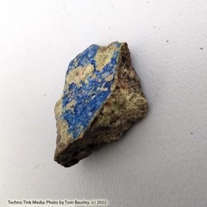 Small Azurite Crystal from New Mexico approx 1x1x.5 inches, .4 oz - Image 7