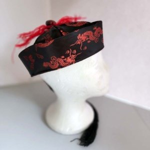 Red and Black Dragon insignia Chinese Hat with Fold and Red Yarn, Black Hair Tail - Image 8