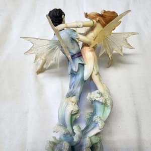 Faerie Glen Devonise Dancing Sea Fairy Couple Figurine - Image 9