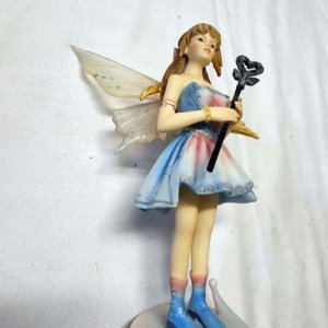 Faerie Glen "Dream" Fairy Girl Figurine - Image 12
