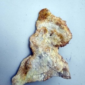 Medium sized Quart Crystal Chunk with Fluorite crystal approx 4x2x1.5 inches, 3.1 oz - Image 6