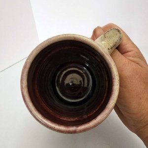 Pinkish Red Magenta Medieval Style Ceramic Tankard 2010 White Hart - Image 8