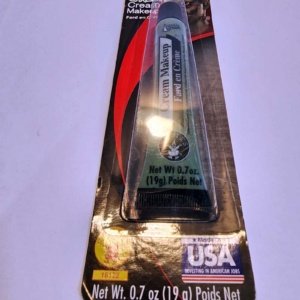 Rubies Green Cream Makeup .7 oz tube - Image 2