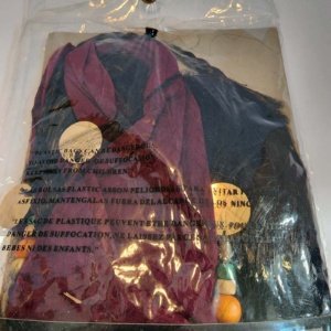 Men Pirate Wig and Headband - Image 6