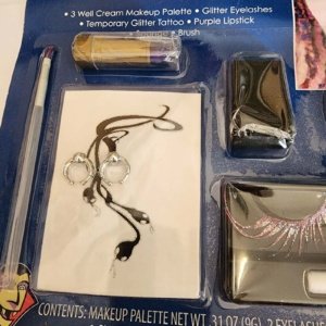 Fun World Snake Eyes Makeup Kit for Rite Aid - Image 5