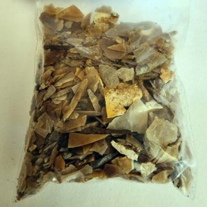 Micro Knapping Chert Flakes and Dust, 1 ounce - Image 3