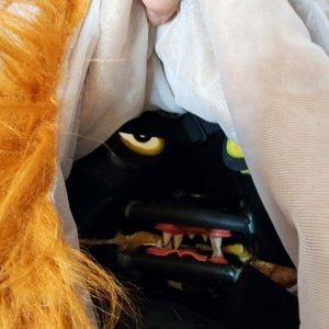Used Full Face Lion's Head with Mane Mask and moving mouth - Image 6