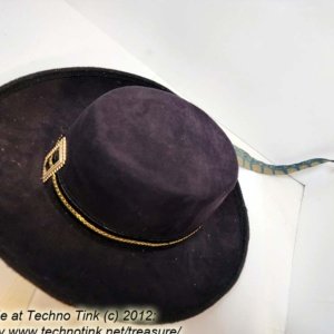 Pirates of the Carribean Angelica Pirate Hat with Feather - Image 2