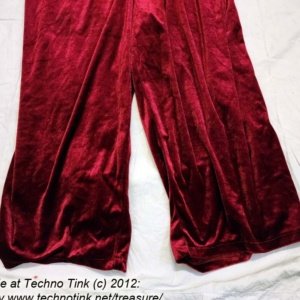 Extra Large Woman's Santa Suit (Jacket and Pants, no belt) - Image 3
