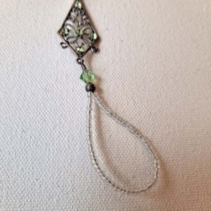 1 solitary Green and white faux crystal beaded Triangular Drop Charm  Footlace - Image 5