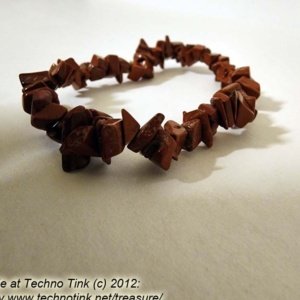 Red Jasper Chips Stretch Bracelet - Image 4