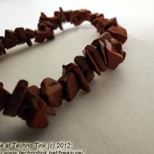Red Jasper Chips Stretch Bracelet - Image 5