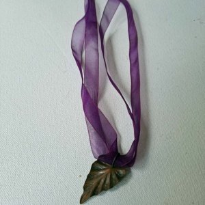 Bronze colored Leaf Pendant on Purple Ribbon Choker - Image 11
