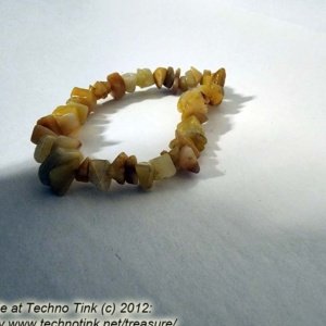 Yellow Jade Chips Stretch Bracelet - Image 3