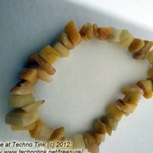 Yellow Jade Chips Stretch Bracelet - Image 5