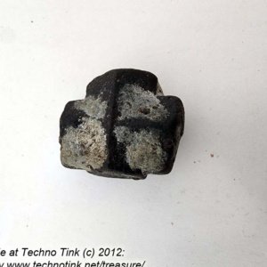 Staurolite Celtic cross - small approximately 1x.75x.5 FC012 - Image 4