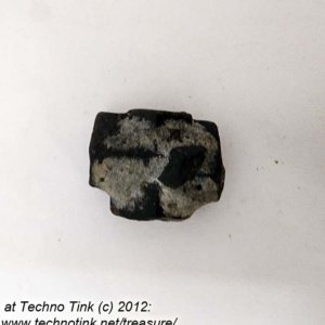 Staurolite Celtic cross - small approximately 1x.75x.5 FC012 - Image 9