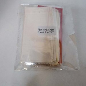 Heart Scarf Magic Trick Set by JL Magic - Image 4