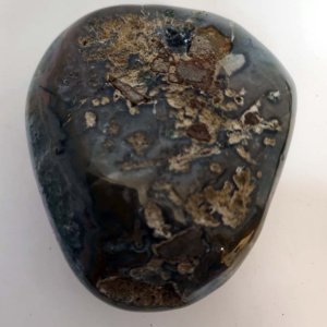 Amethyst Geode fragment with polished underneath 4"x3.25"x1.5" - Image 9