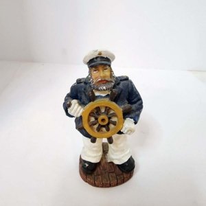 Captain with Wheel hand-painted resin figurine - Image 3