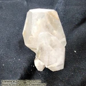 Quartz Crystal LG027 - Large Double Point Cluster  approx 2.5x1.5x1 - Image 15