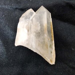 Quartz Crystal LG027 - Large Double Point Cluster  approx 2.5x1.5x1 - Image 19