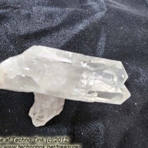 Quartz Crystal LG029 - Large Double Point Cluster  2.75x2x1.5 - Image 16