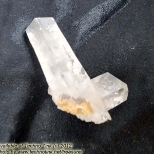 Quartz Crystal LG033 - Small-Medium Double Point Cluster 3x1.5x.75 - Image 11