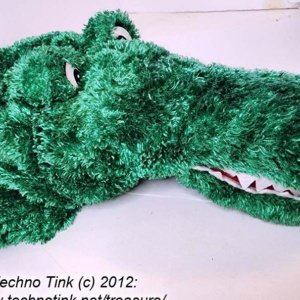Green Alligator Chrisha Playful Plush Alligator Hat - Image 9