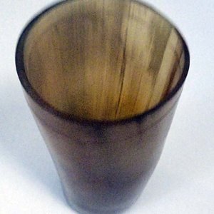 Medium amber and brown streaked Horn Mead Drinking Cup 5x3x2.5 - Image 3