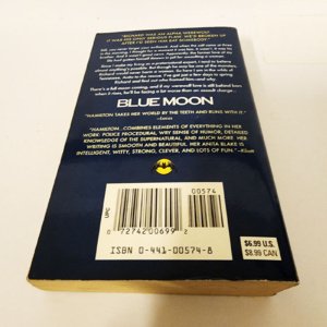 Blue Moon by Laurell K Hamilton Paperback 1998 Ace Books USED-GOOD - Image 4