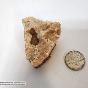 Pecos valley diamond quart cluster in Gypsum matrix 2x1.5x1 - Image 9