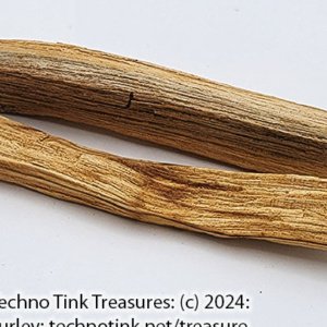 Palo Santo Sacred Wood Sticks from Peru - 1 oz - Image 4